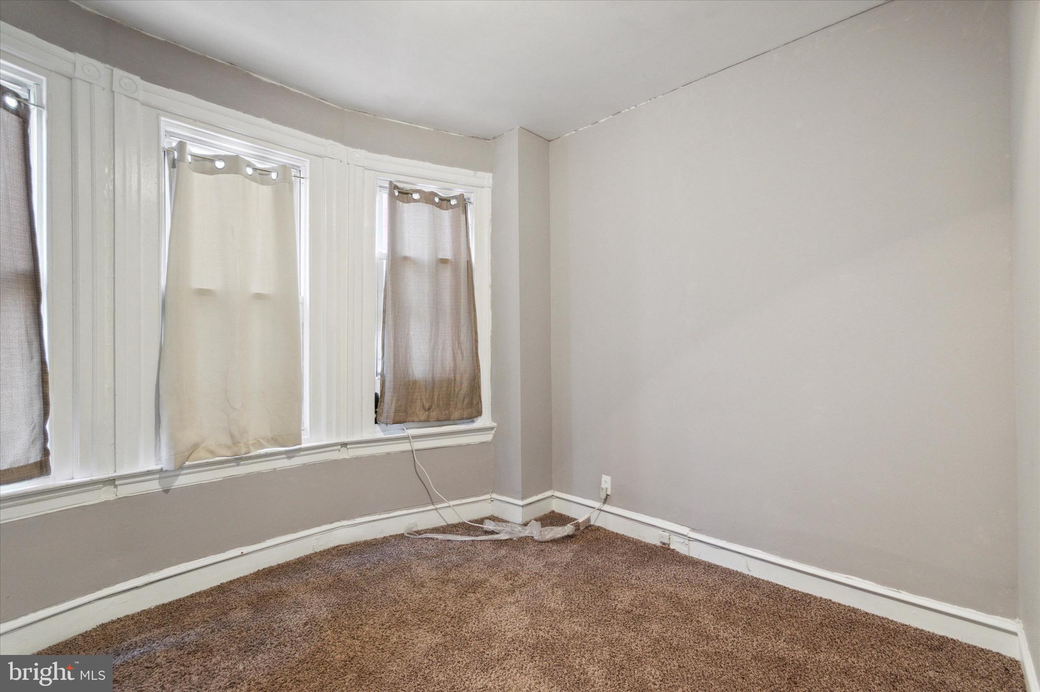 5841 North 12th Street, Unit 2 Philadelphia, PA 19141 - Photo 3 of 16