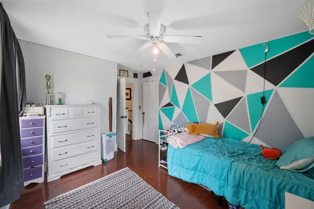 $325,000 | 100 Corsicana Street, Hillsboro, TX 76645