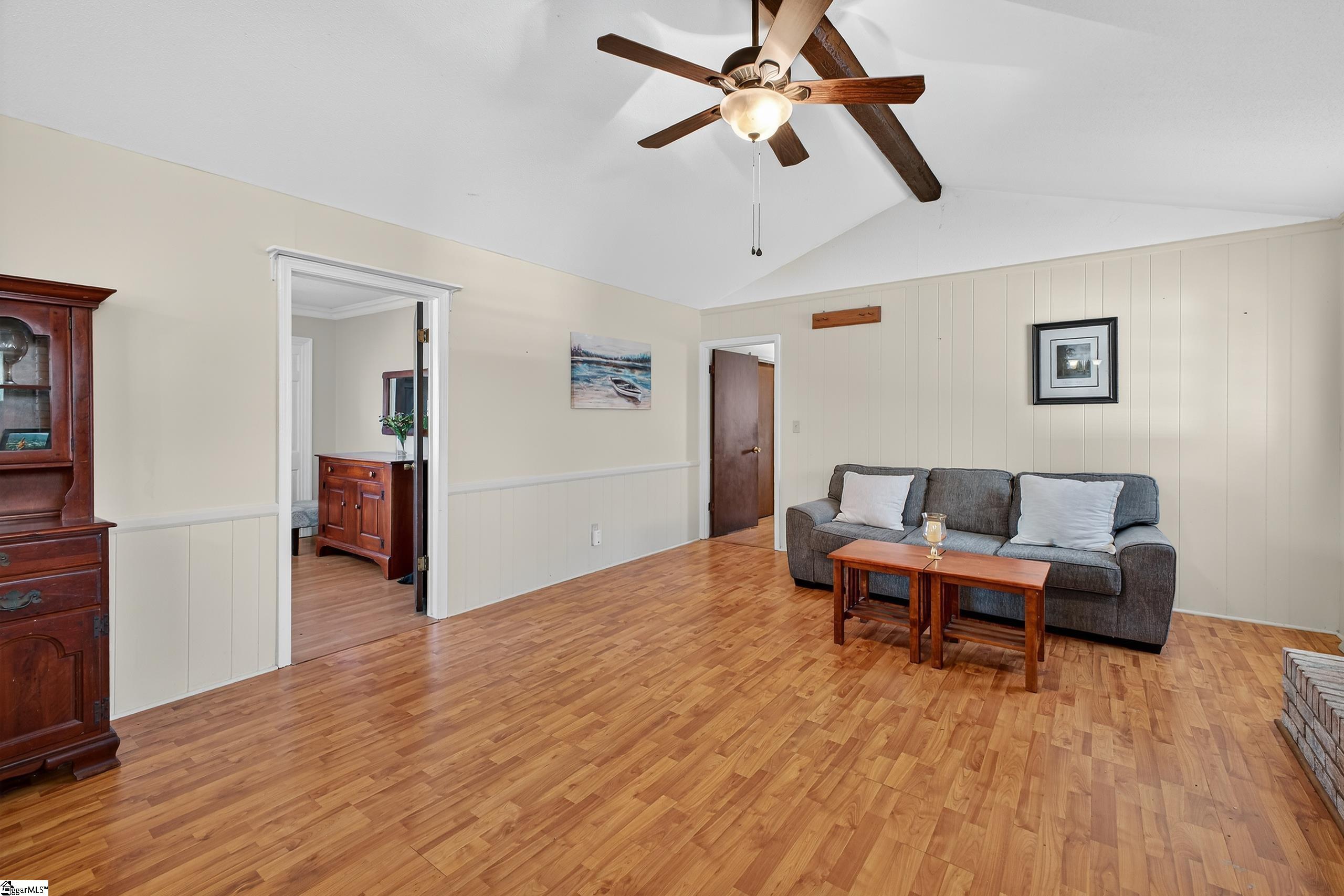 130 Callaham Acres Road Liberty, SC 29657 - Photo 4 of 36