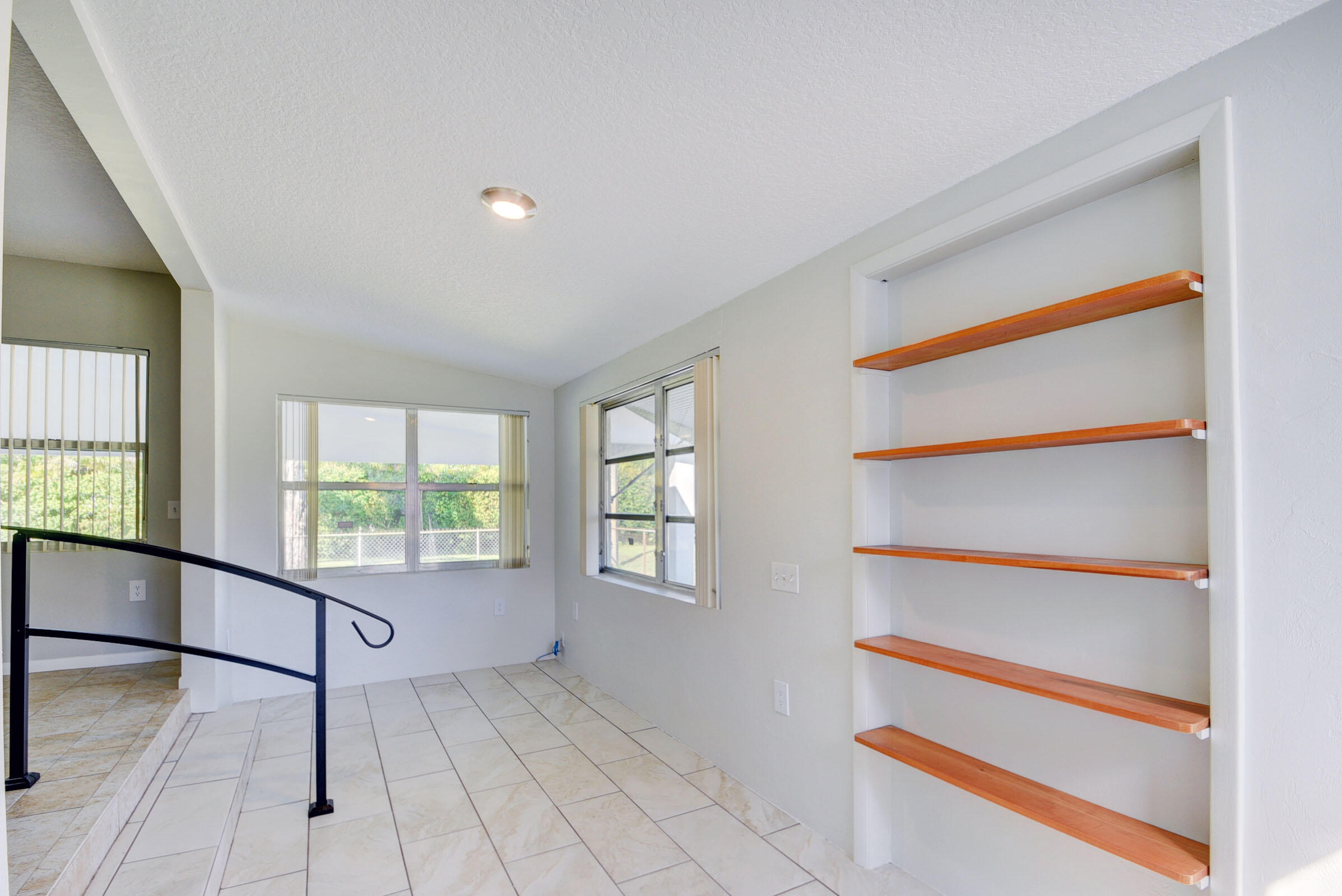 6698 Belvedere Road West Palm Beach, FL 33413 - Photo 14 of 57 13_house (13)