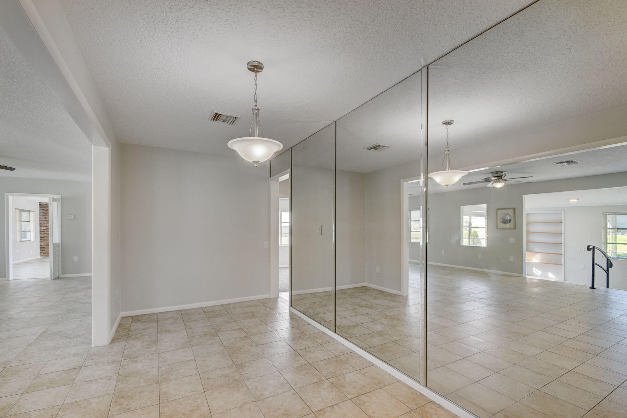 6698 Belvedere Road West Palm Beach, FL 33413 - Photo 15 of 57 14_house (14)
