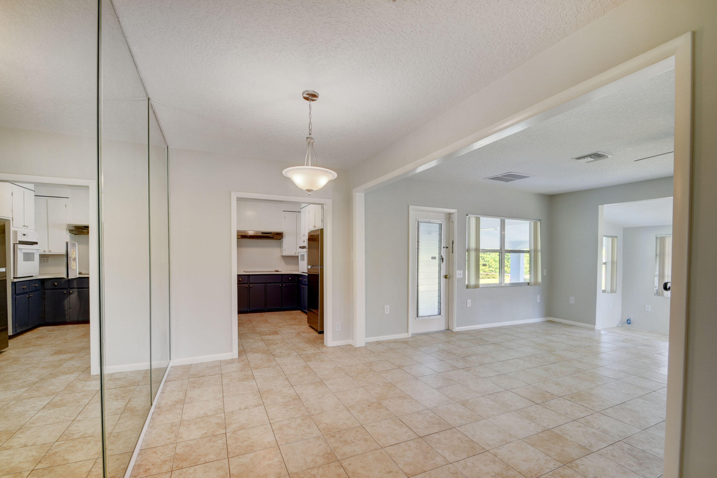 6698 Belvedere Road West Palm Beach, FL 33413 - Photo 16 of 57 15_house (15)