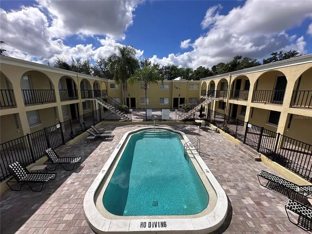 $1,595 | 3206 West Azeele Street, Unit 219, Tampa, FL 33609