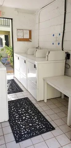 $1,595 | 3206 West Azeele Street, Unit 219, Tampa, FL 33609