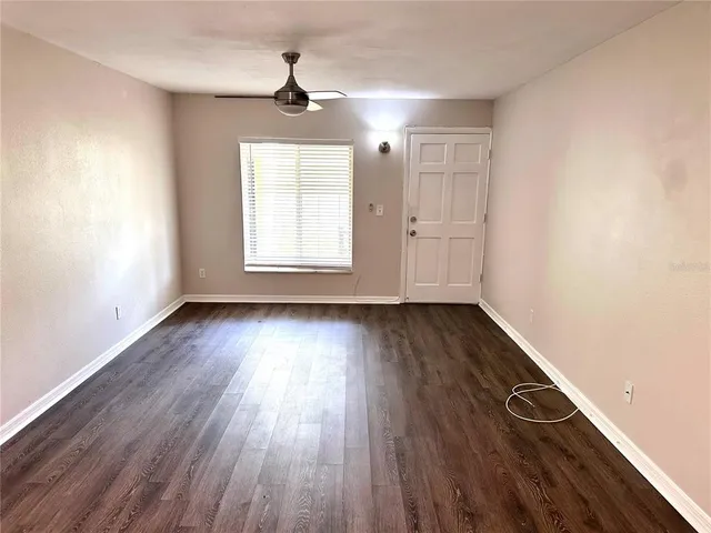 $1,595 | 3206 West Azeele Street, Unit 219, Tampa, FL 33609