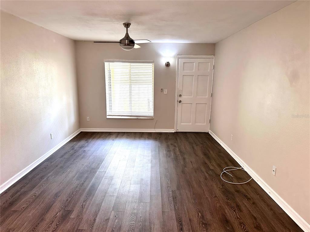 3206 West Azeele Street, Unit 219 Tampa, FL 33609 - Photo 3 of 21