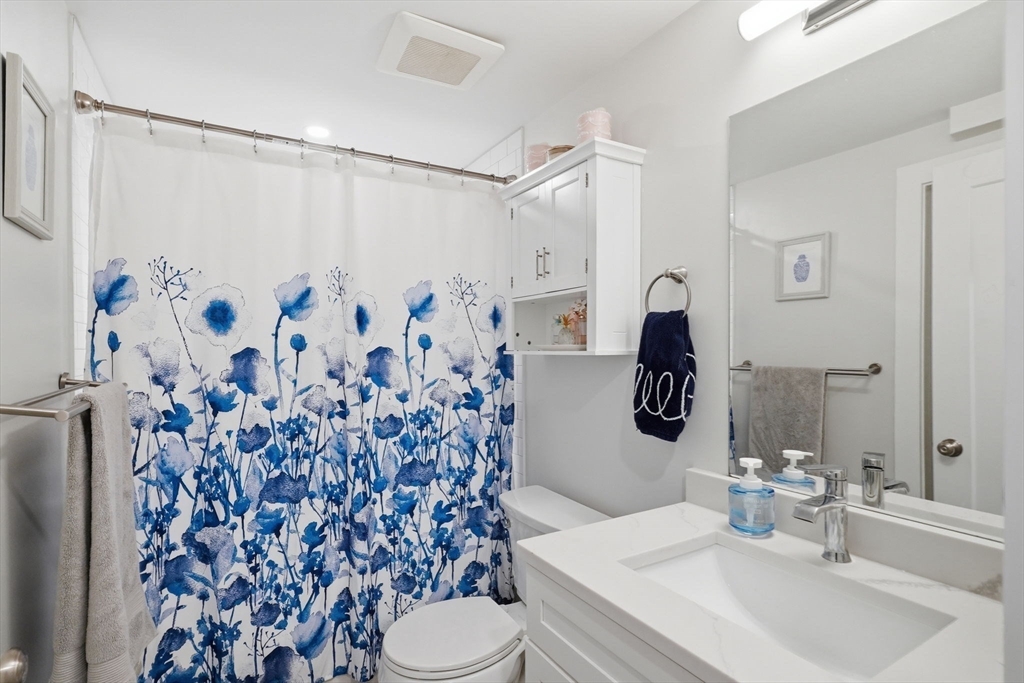 42 Messinger Street, Unit 42 Canton, MA 02021 - Photo 24 of 42