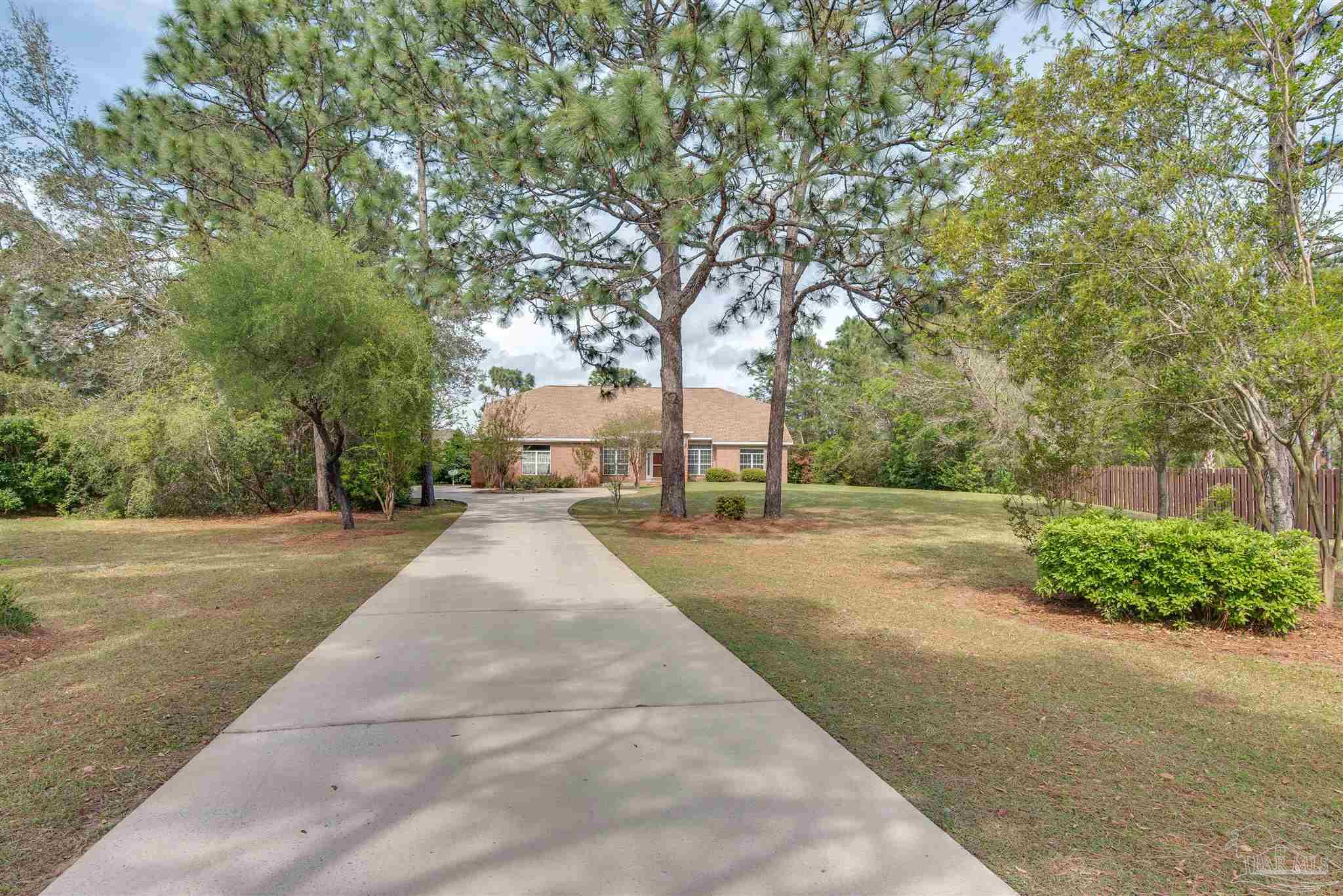 2580 Cove Road Navarre, FL 32566 - Photo 1 of 50