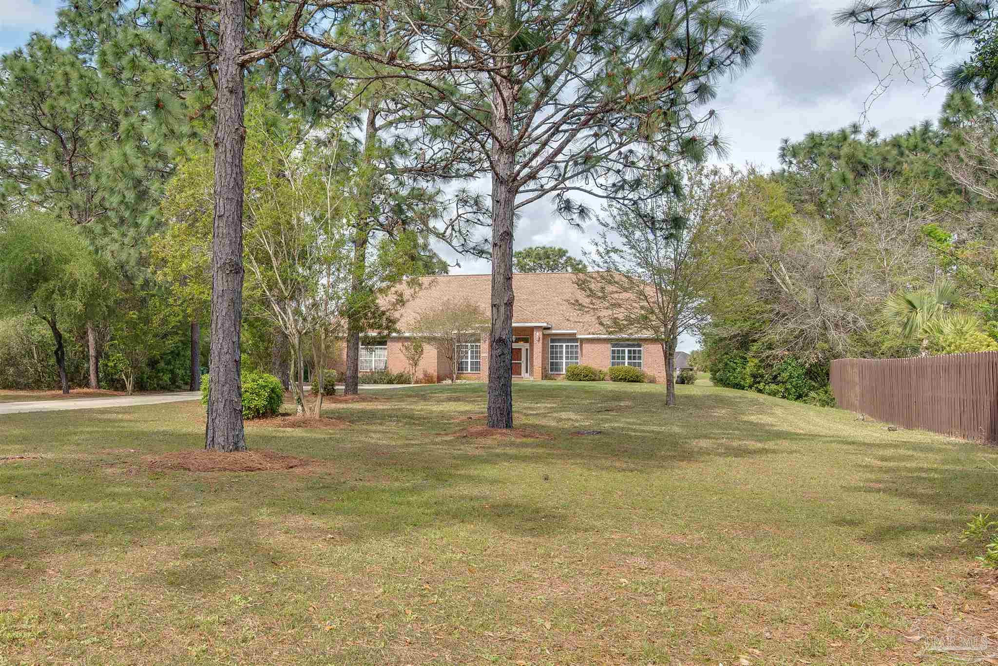 2580 Cove Road Navarre, FL 32566 - Photo 3 of 50