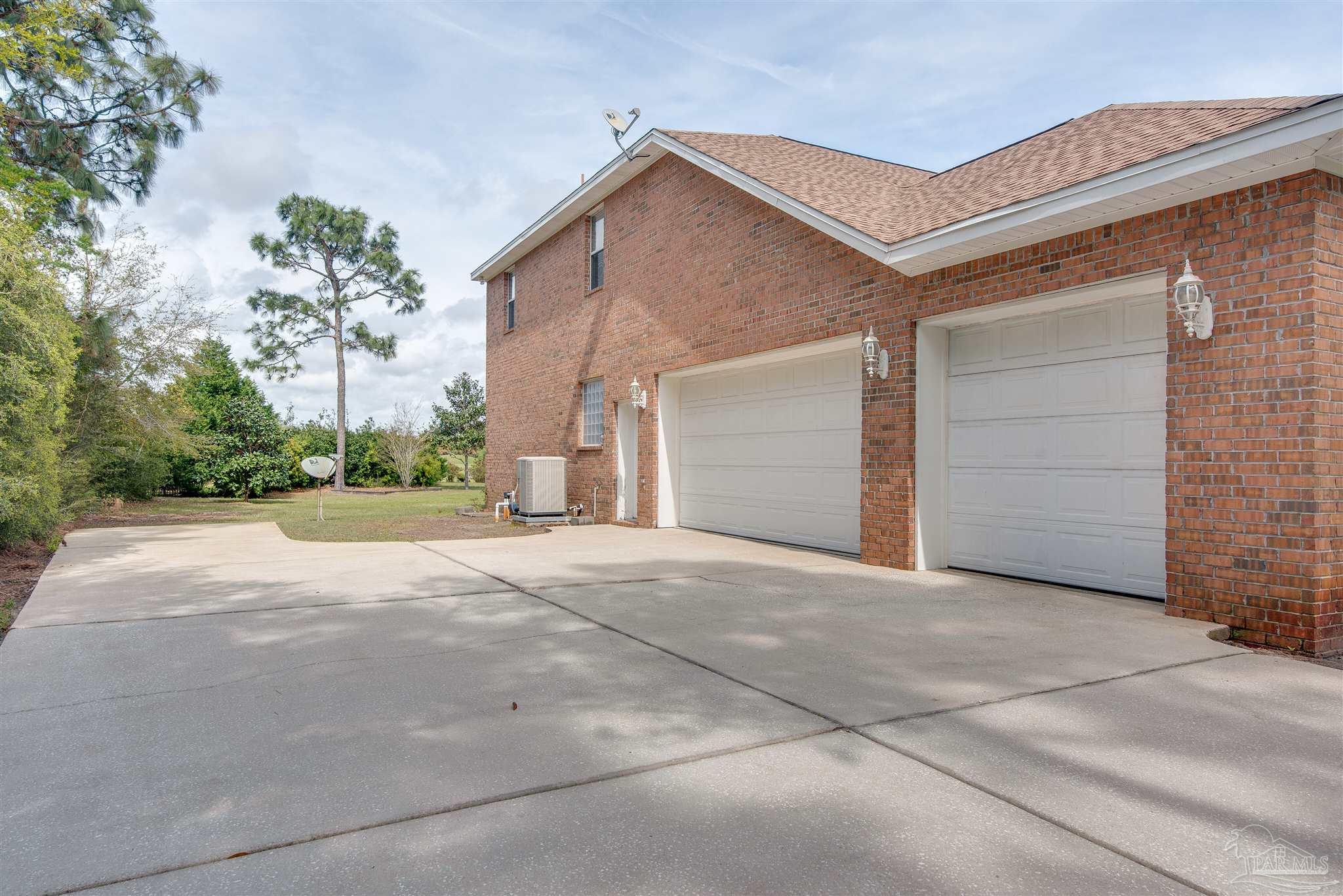2580 Cove Road Navarre, FL 32566 - Photo 7 of 50