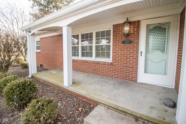 $159,900 | 115 East McAllister Road, Windfall, IN 46076