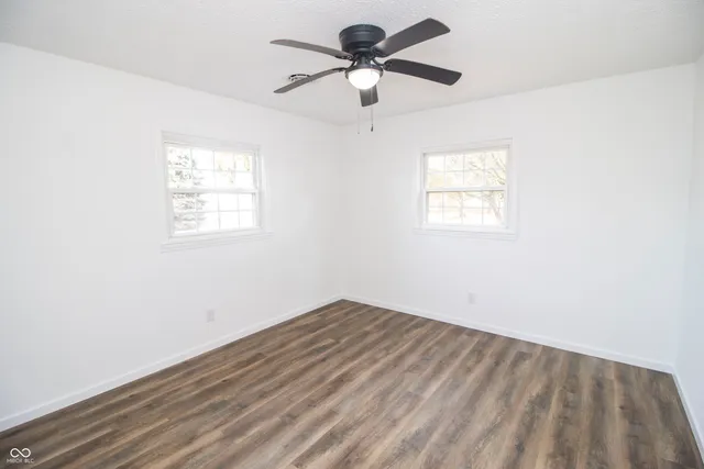 $159,900 | 115 East McAllister Road, Windfall, IN 46076