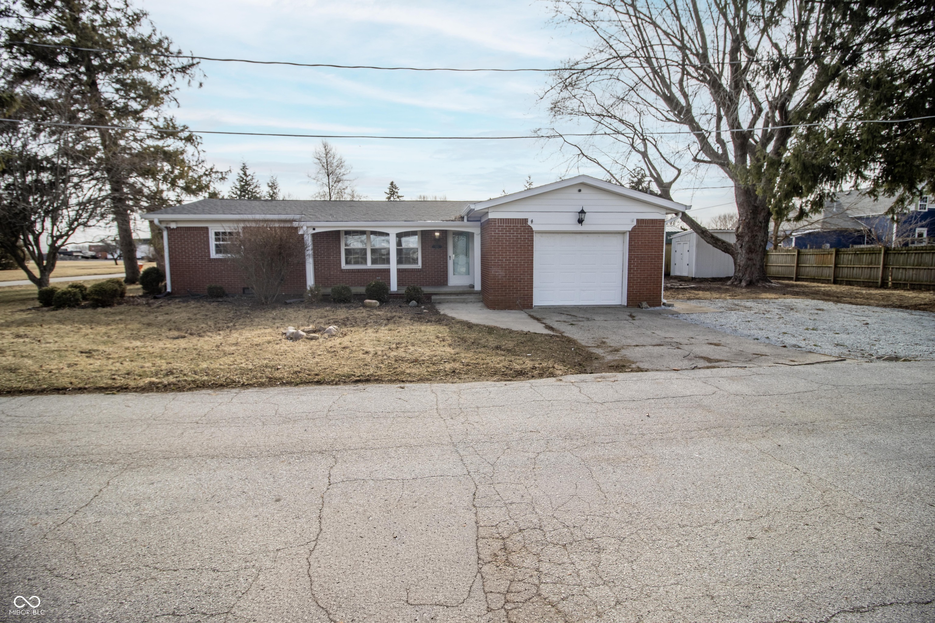 115 East McAllister Road Windfall, IN 46076 - Photo 5 of 36
