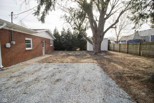 $159,900 | 115 East McAllister Road, Windfall, IN 46076