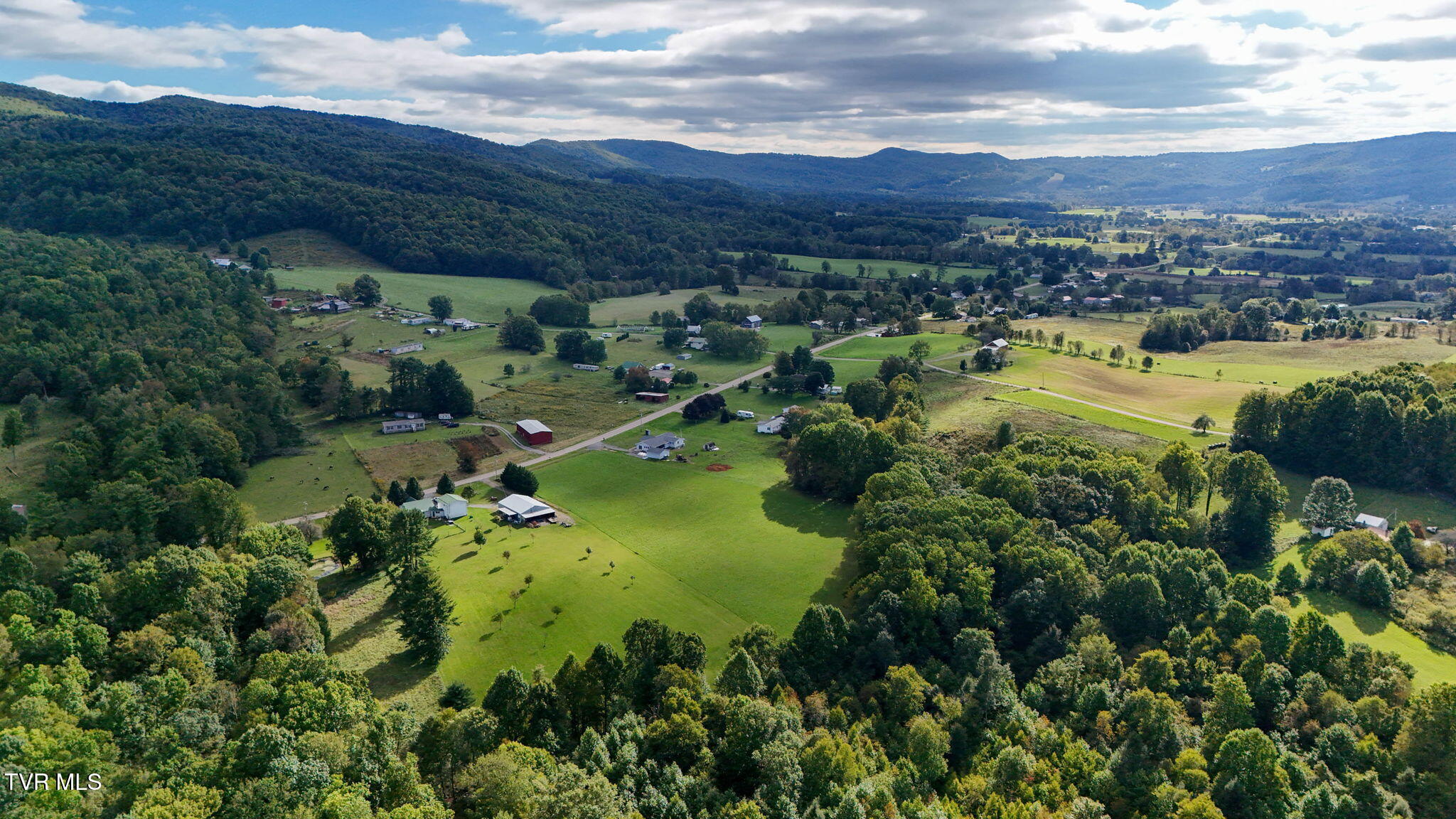 133 Shady Valley Shady Valley, TN 37688 - Photo 22 of 28 33-web-or-mls-TBD TN-133 Drone DOM-34