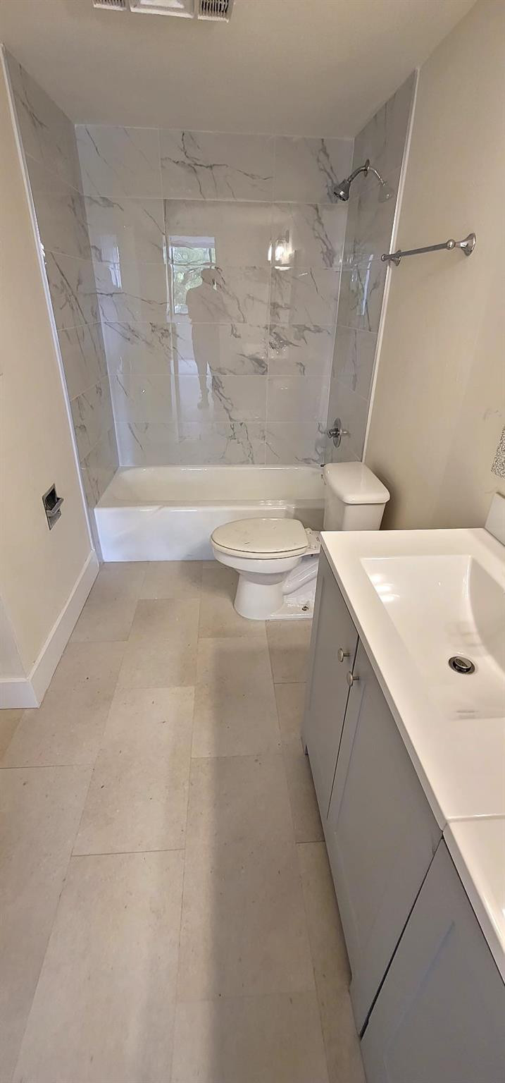 Undisclosed Address Lauderhill, FL 33319 - Photo 4 of 11 Photo 4