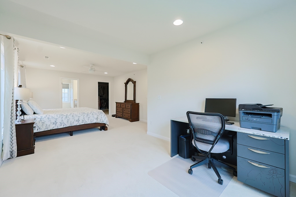 1 Walnut Way, Unit 1 Hopkinton, MA 01748 - Photo 27 of 42 Gallery Image 27