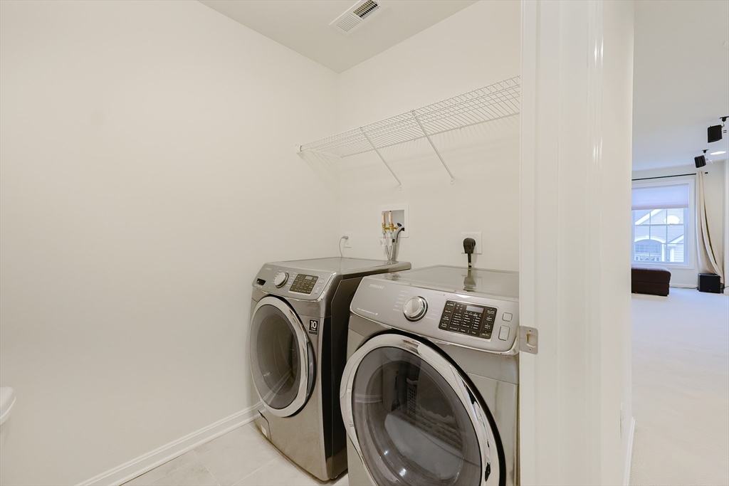 1 Walnut Way, Unit 1 Hopkinton, MA 01748 - Photo 32 of 42 Gallery Image 32