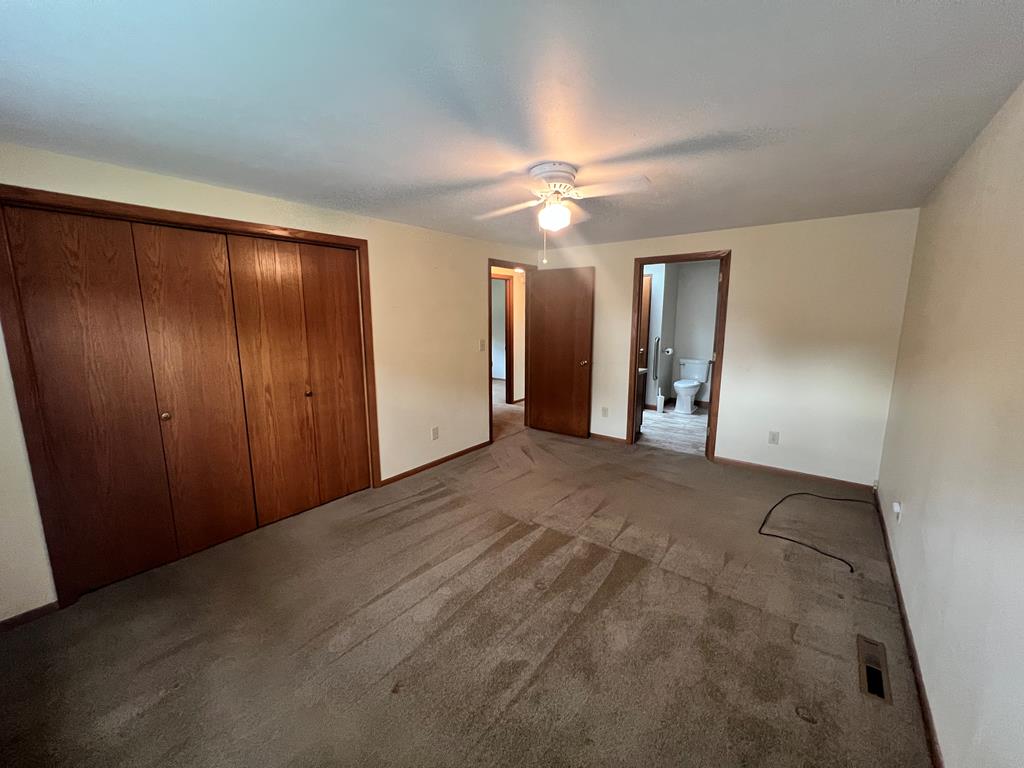 1105 S Ridgeway Avenue Sturgeon Bay, WI 54235 - Photo 16 of 33