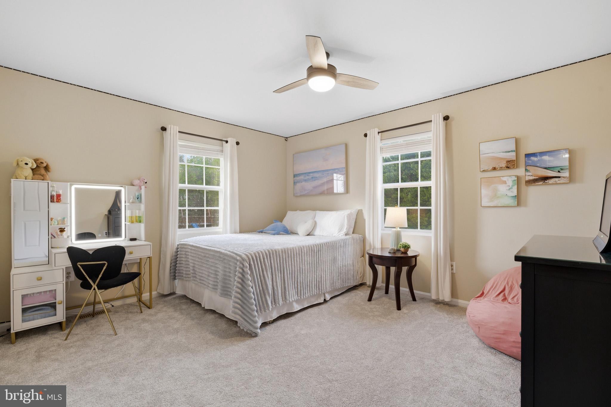 1707 Candlestick Way Owings, MD 20736 - Photo 32 of 59 Second bedroom is large with good lighting.