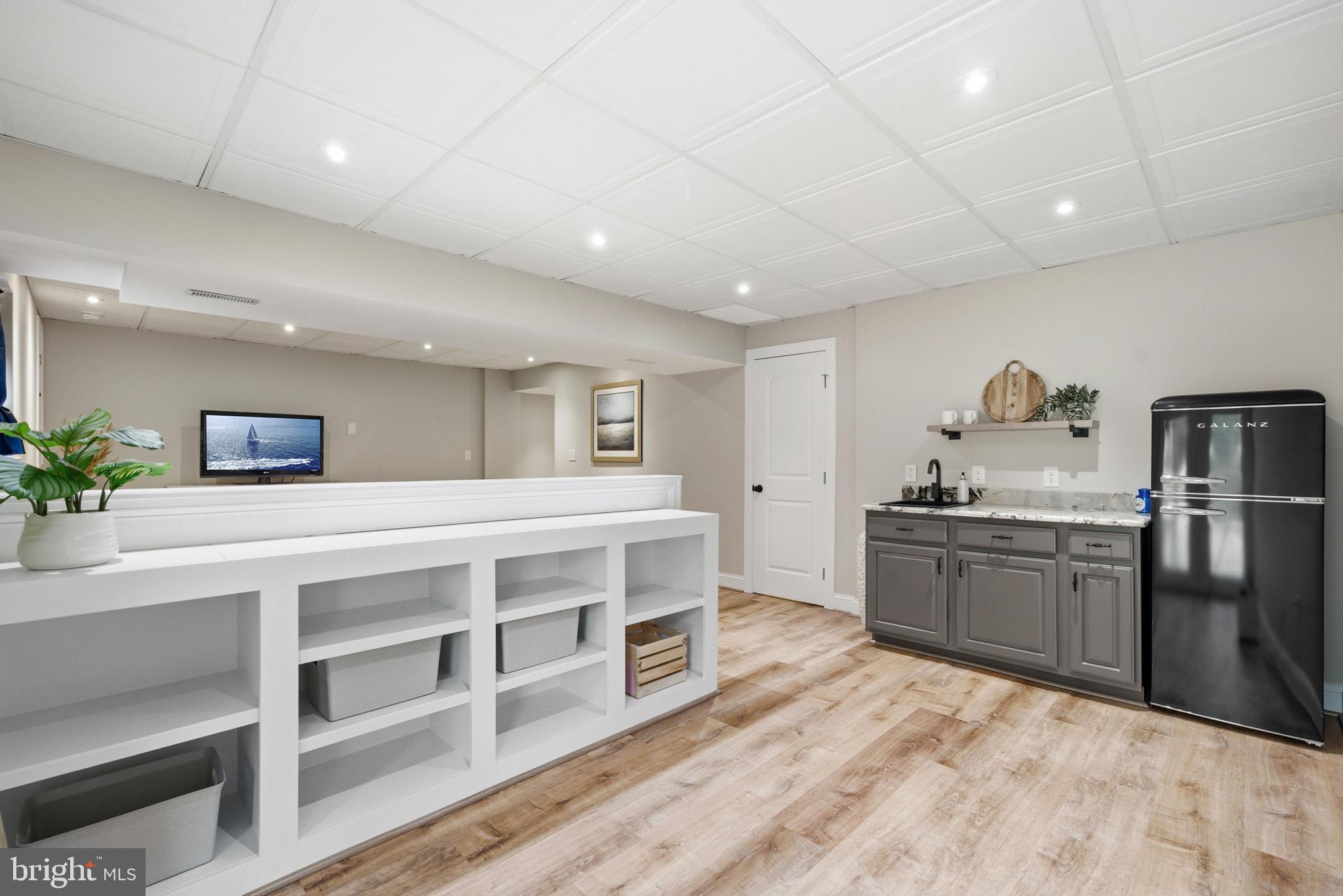 1707 Candlestick Way Owings, MD 20736 - Photo 44 of 59 Half wall with awesome storage.