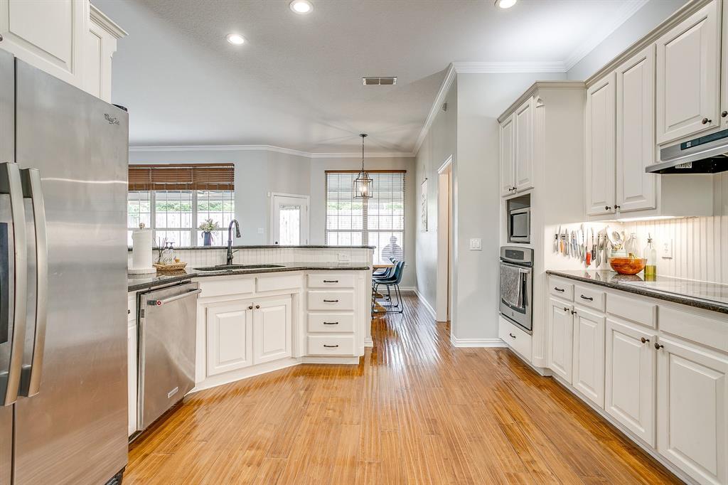 131 Mockingbird Lane Aledo, TX 76008 - Photo 18 of 40