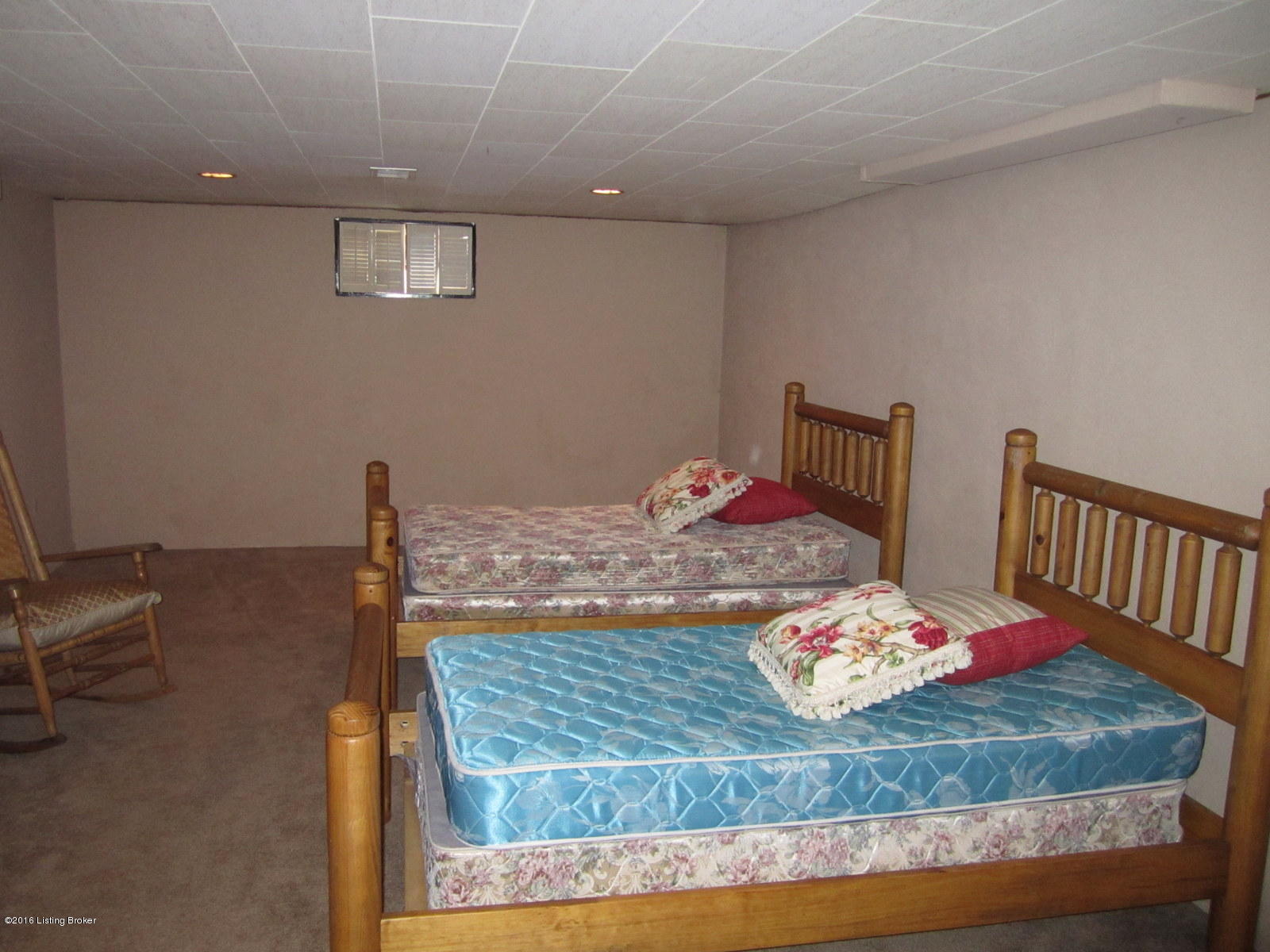 2007 Janlyn Road Jeffersontown, KY 40299 - Photo 17 of 22 IMG_4918