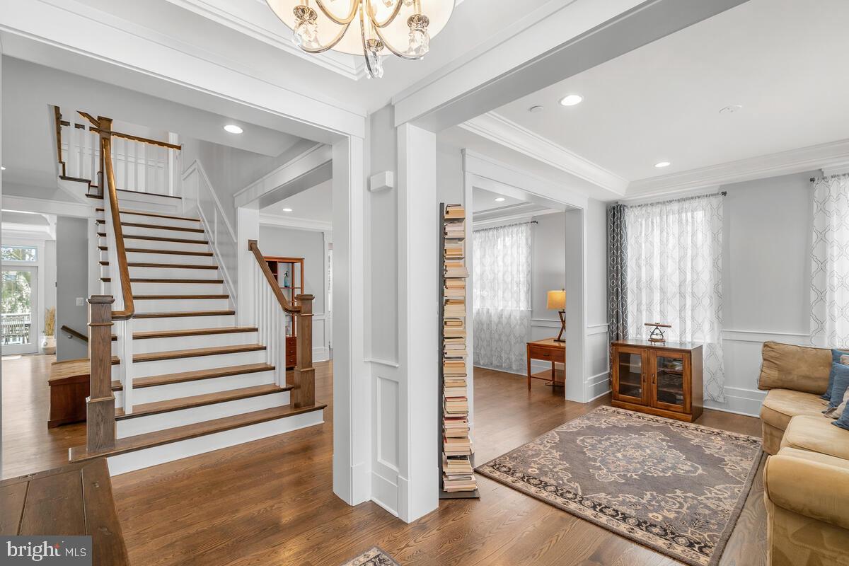 5816 Walton Road Bethesda, MD 20817 - Photo 3 of 54 Gallery Image 3