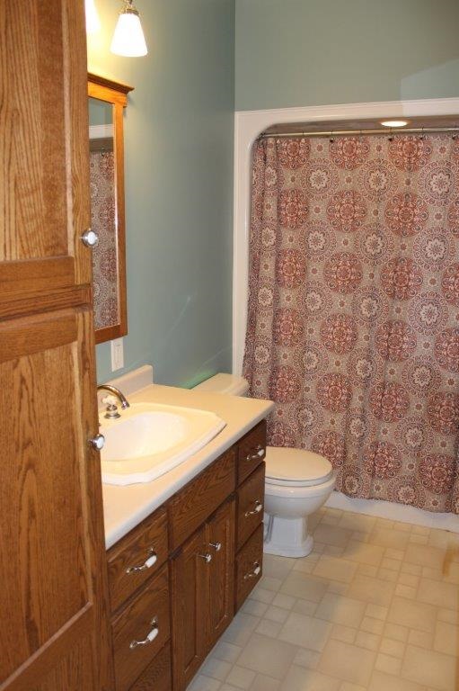 2361 North Fox Farm Road Warsaw, IN 46580 - Photo 12 of 26 Gallery Image 12