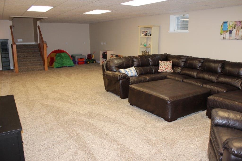 2361 North Fox Farm Road Warsaw, IN 46580 - Photo 24 of 26 Gallery Image 24