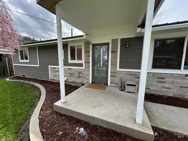 $344,900 | 139 119th Street, Orofino, ID 83544