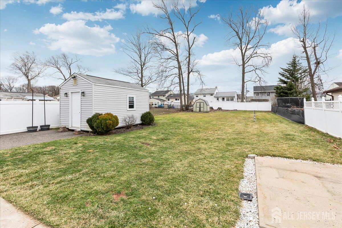 93 Inwood Avenue Colonia, NJ 07067 - Photo 22 of 32