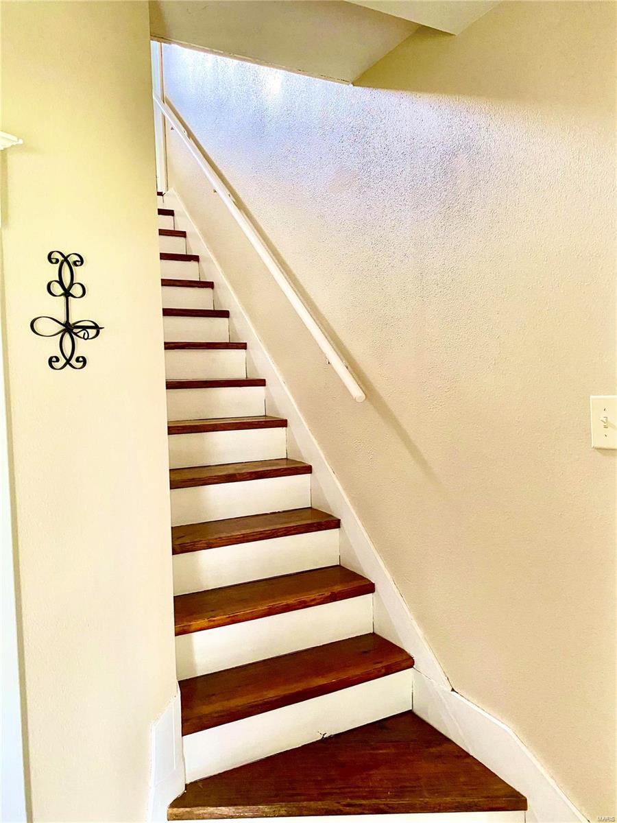 412 West Spring Street Greenville, IL 62246 - Photo 11 of 21 Gallery Image 11