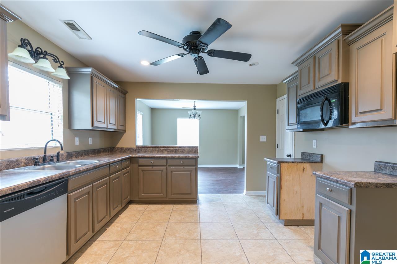 2112 Reed Road Northeast Birmingham, AL 35215 - Photo 14 of 31