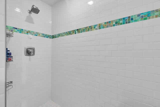 $1,725,000 | 375 South Coconut Palm Boulevard, Tavernier, FL 33070