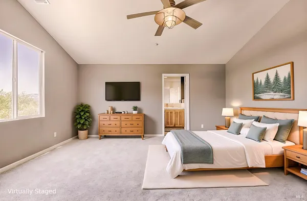 $830,000 | 312 Cottage Court, Cloverdale, CA 95425