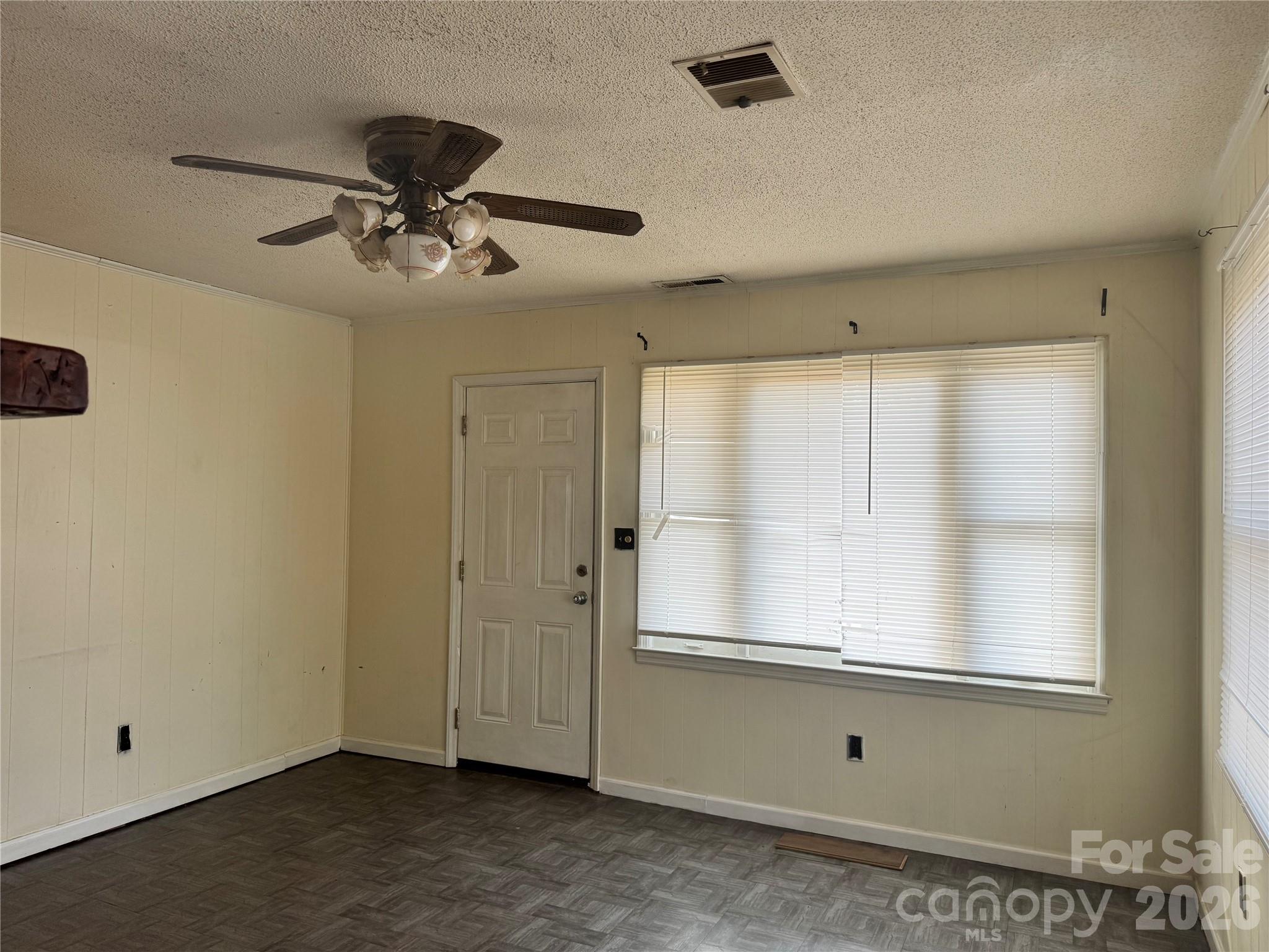 302 South Myrtle School Road Gastonia, NC 28052 - Photo 8 of 27 a view of empty room with window