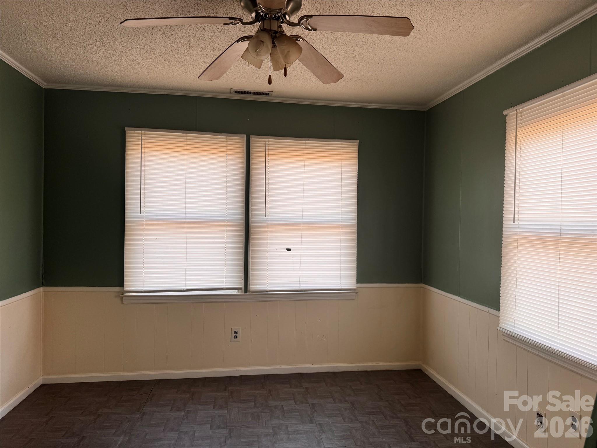 302 South Myrtle School Road Gastonia, NC 28052 - Photo 10 of 27 an empty room with a window