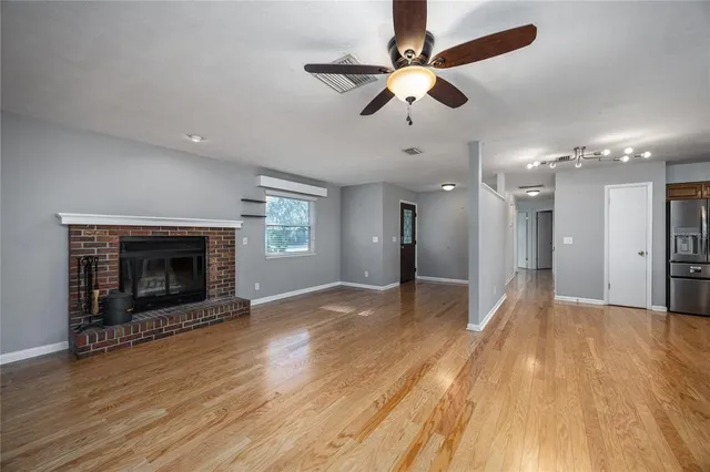 $2,500 | 7604 Southwest 56 Avenue, Gainesville, FL 32608