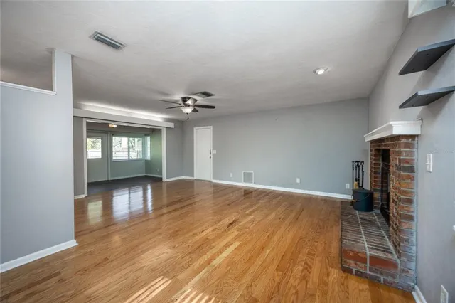 $2,500 | 7604 Southwest 56 Avenue, Gainesville, FL 32608