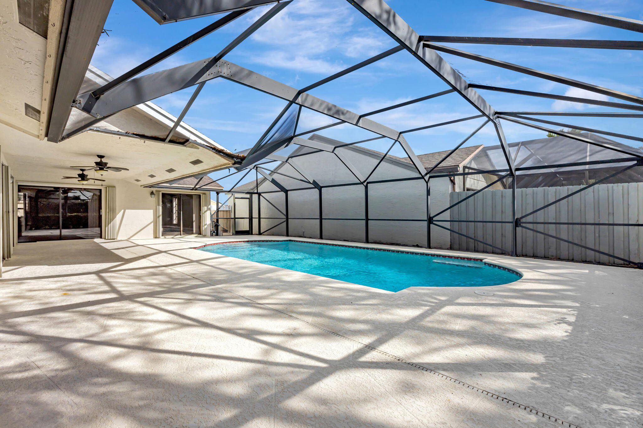 21356 Summertrace Circle Boca Raton, FL 33428 - Photo 30 of 33 a view of a backyard