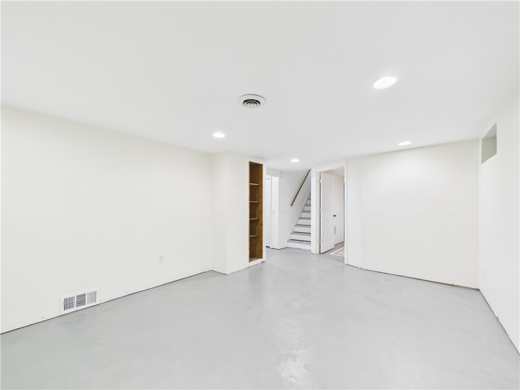 79 Ridgewood Drive Irondequoit, NY 14622 - Photo 37 of 50 Basement