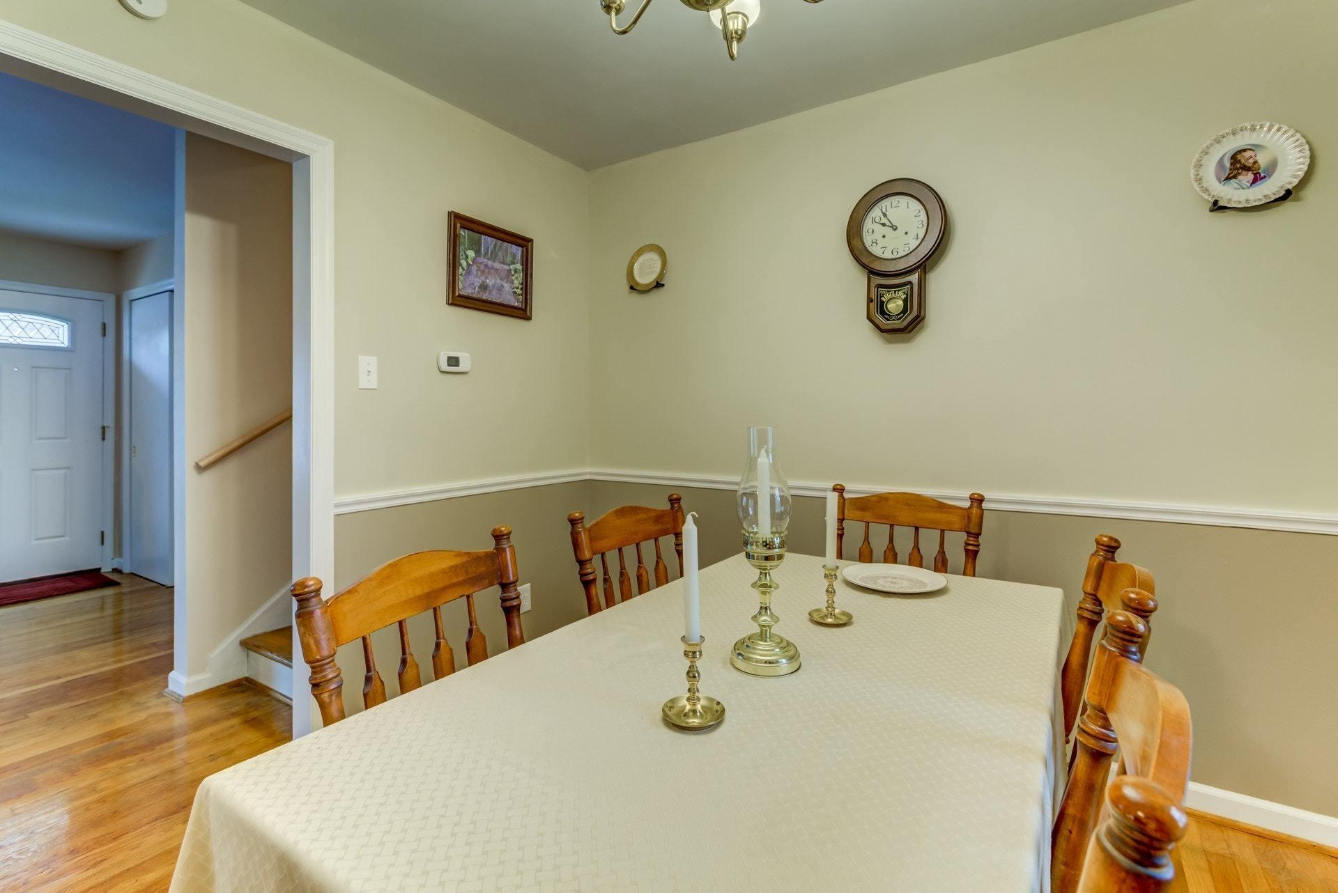 5025 Bruceton Road Southwest Roanoke, VA 24018 - Photo 11 of 35 010-305291-10-5025 Bruceton Rd SW-5-7_74