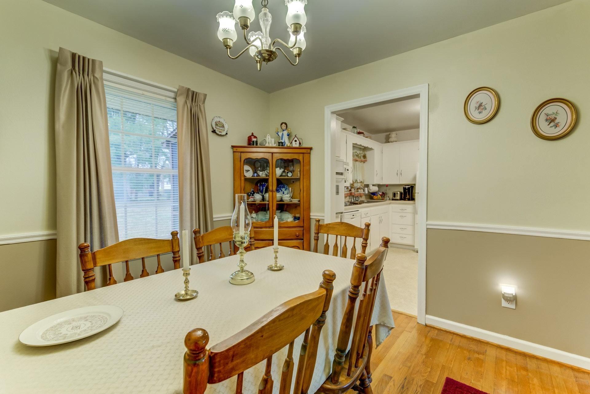5025 Bruceton Road Southwest Roanoke, VA 24018 - Photo 12 of 35 011-305291-11-5025 Bruceton Rd SW-70_746