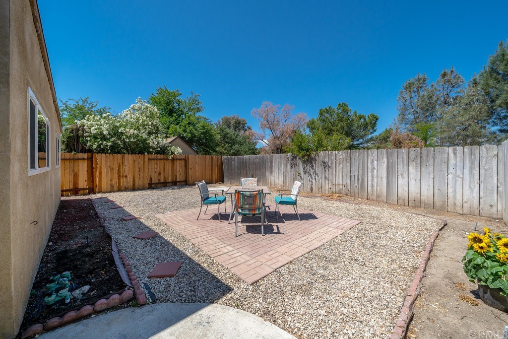 1715 Westfield Road Paso Robles, CA 93446 - Photo 13 of 26