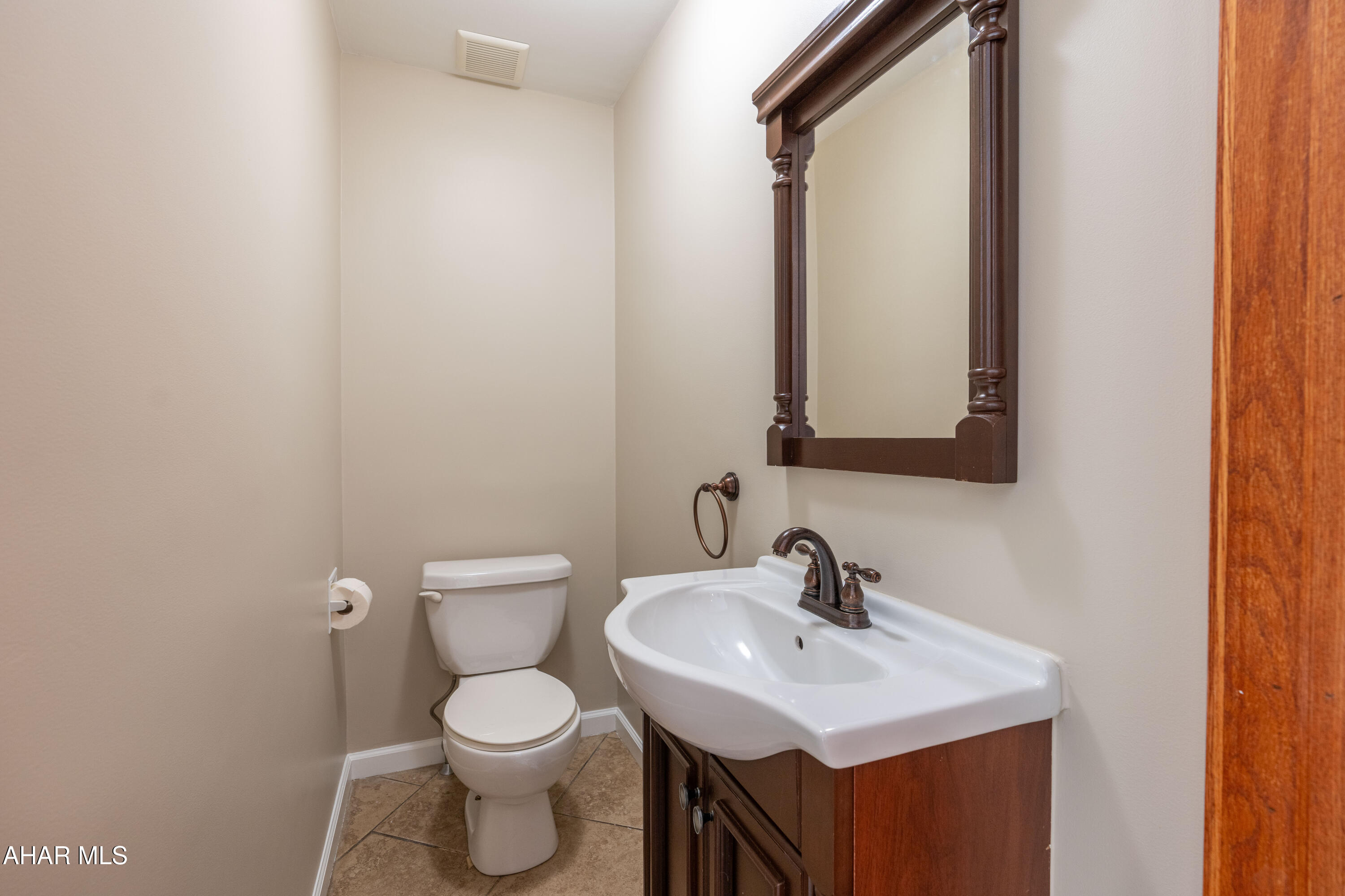 4022 Ridge Avenue Altoona, PA 16602 - Photo 18 of 71