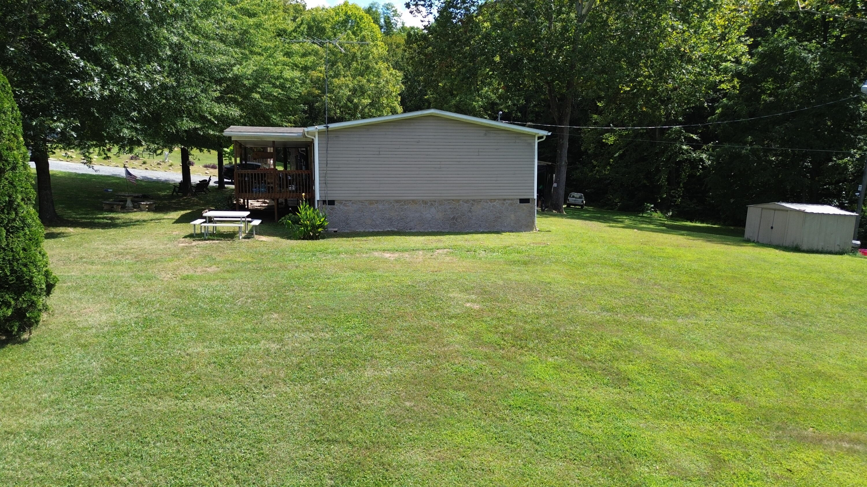142 Ninny Ridge Road Whitesburg, TN 37891 - Photo 33 of 70 DJI_0143