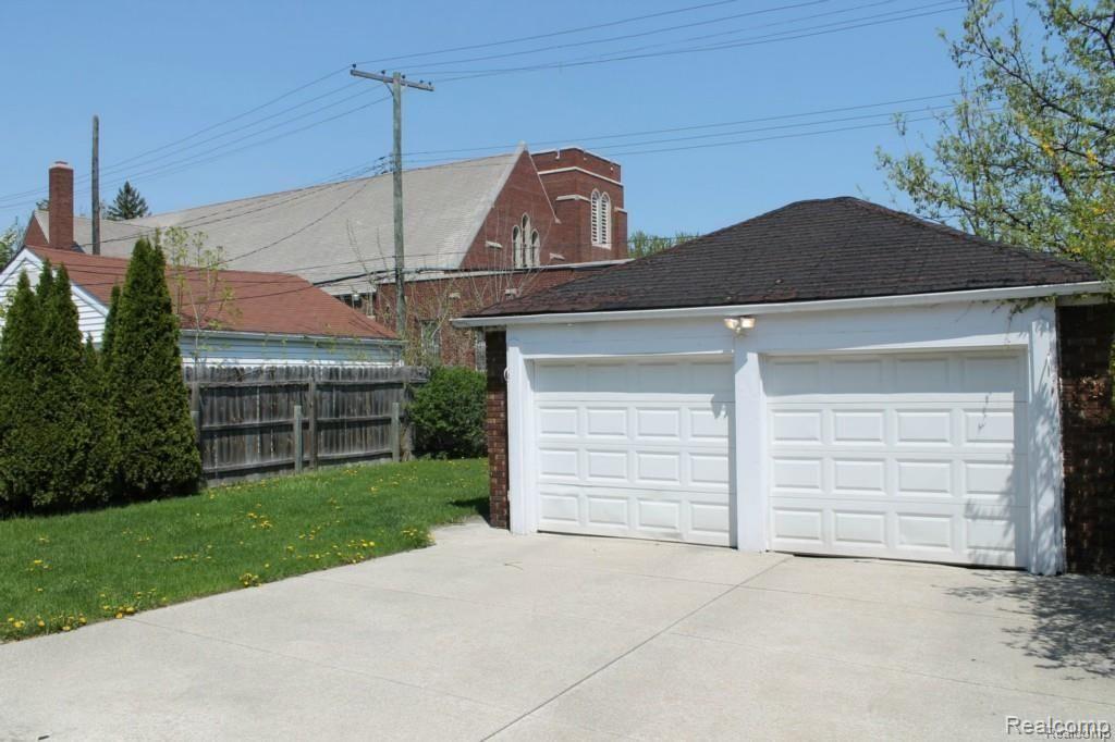 4500 Harvard Road Detroit, MI 48224 - Photo 22 of 39