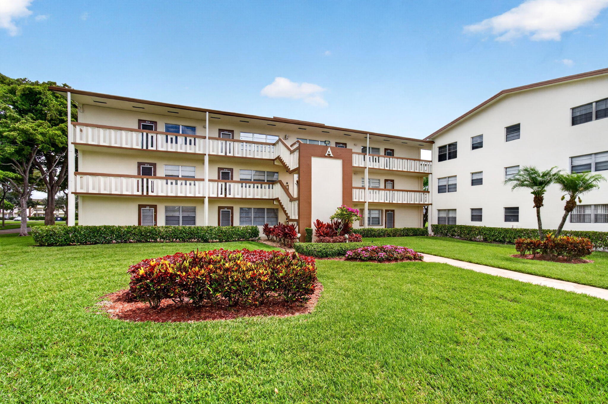 35 Mansfield A Boca Raton, FL 33434 - Photo 54 of 98 3-web-or-mls-DSC_8616