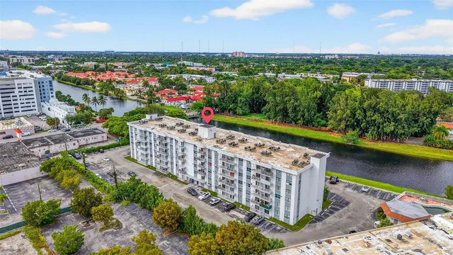 $164,700 | 16465 Northeast 22nd Avenue, Unit 116, North Miami Beach, FL 33160
